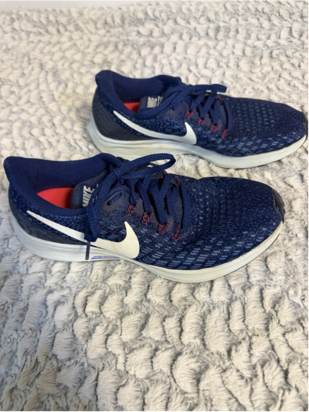Nike Air Zoom Pegasus 35 Men's Indigo Force/White Lace-Up Low Top Mesh Runner